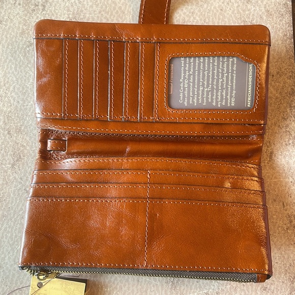 Patricia Nash Annesley Wristlet- My European Trip